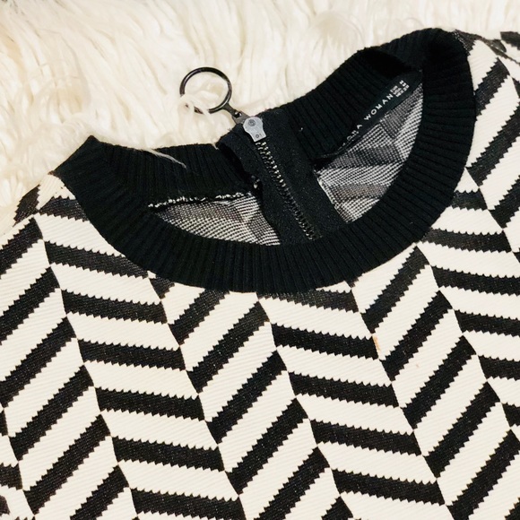 🦓Zara🦓 Geometric Argyle Print Dress - Picture 4 of 8